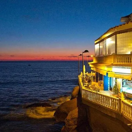 شقة Atico Con Vistas Al Mar En El Centro De La Caleta