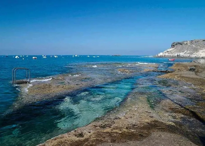 Lägenhet Atico Con Vistas Al Mar En El Centro De La Caleta
